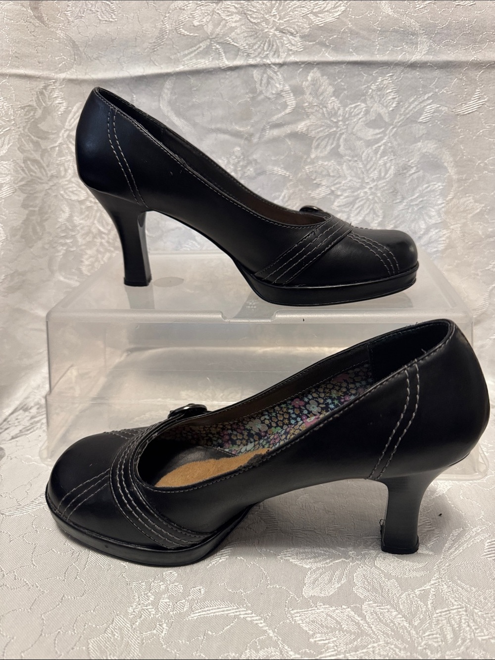 Mudd Black Heeled Pumps with White Stitch Detail